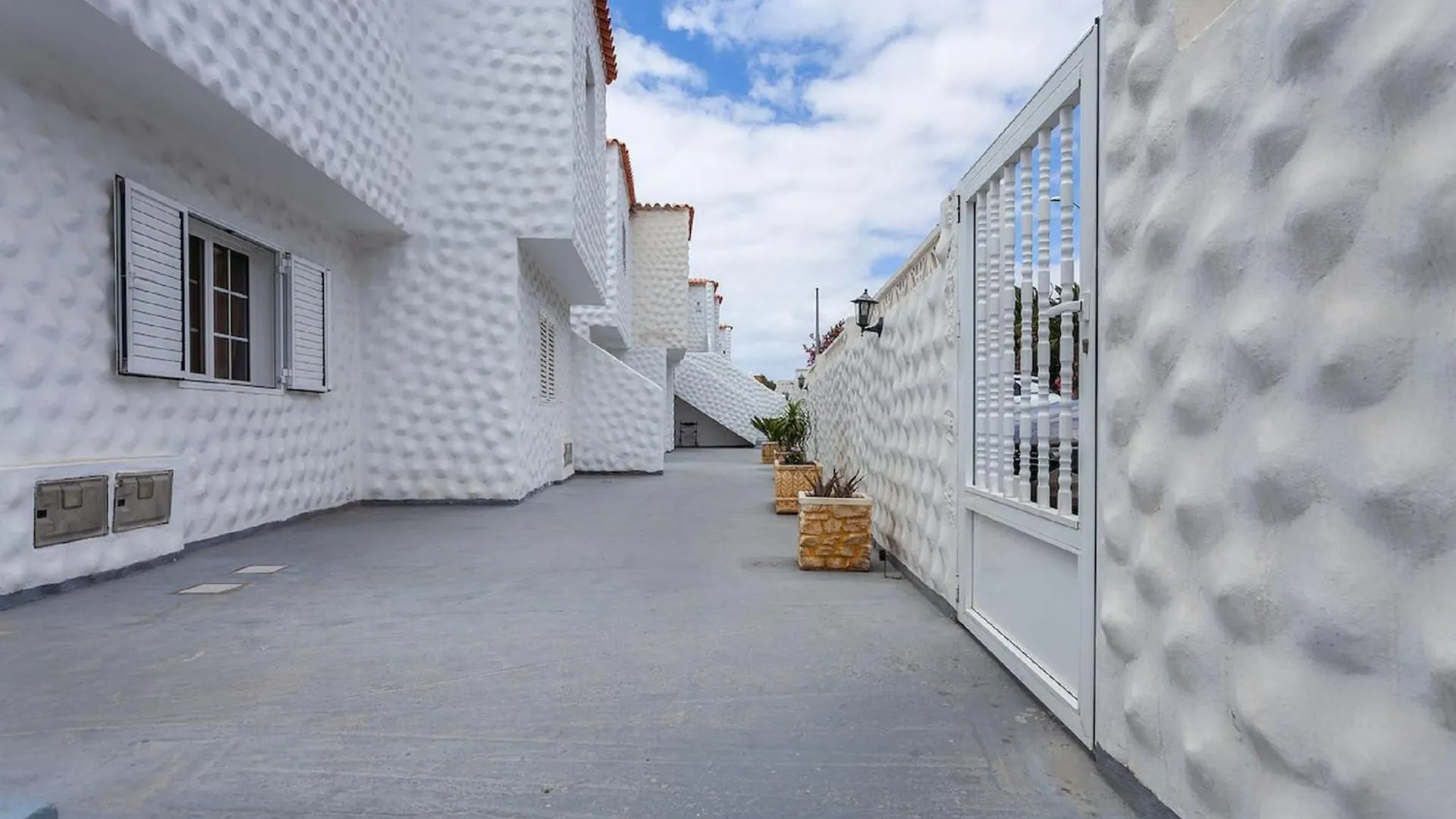 Apartment Near The Beach With A Huge Terrace Patio, Wifi And Parking Costa Calma 0*,  Spain