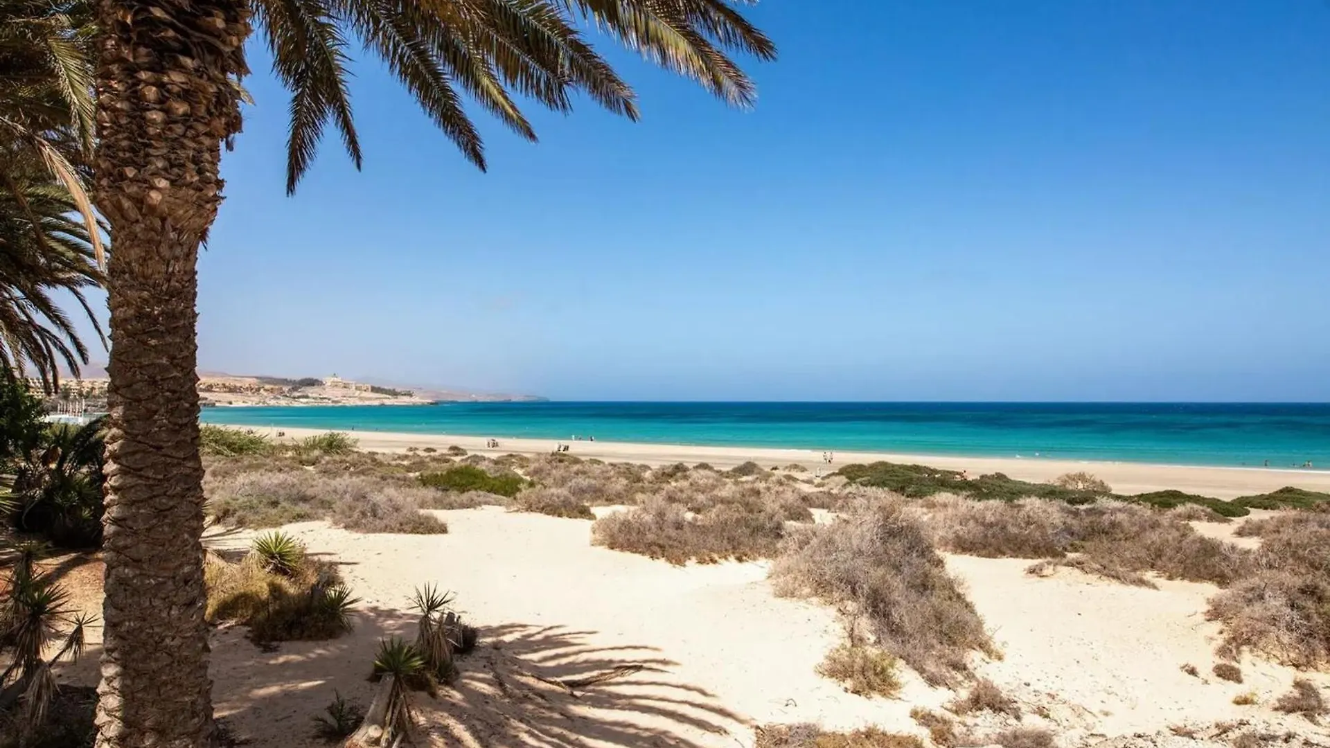 Apartment Near The Beach With A Huge Terrace Patio, Wifi And Parking Costa Calma