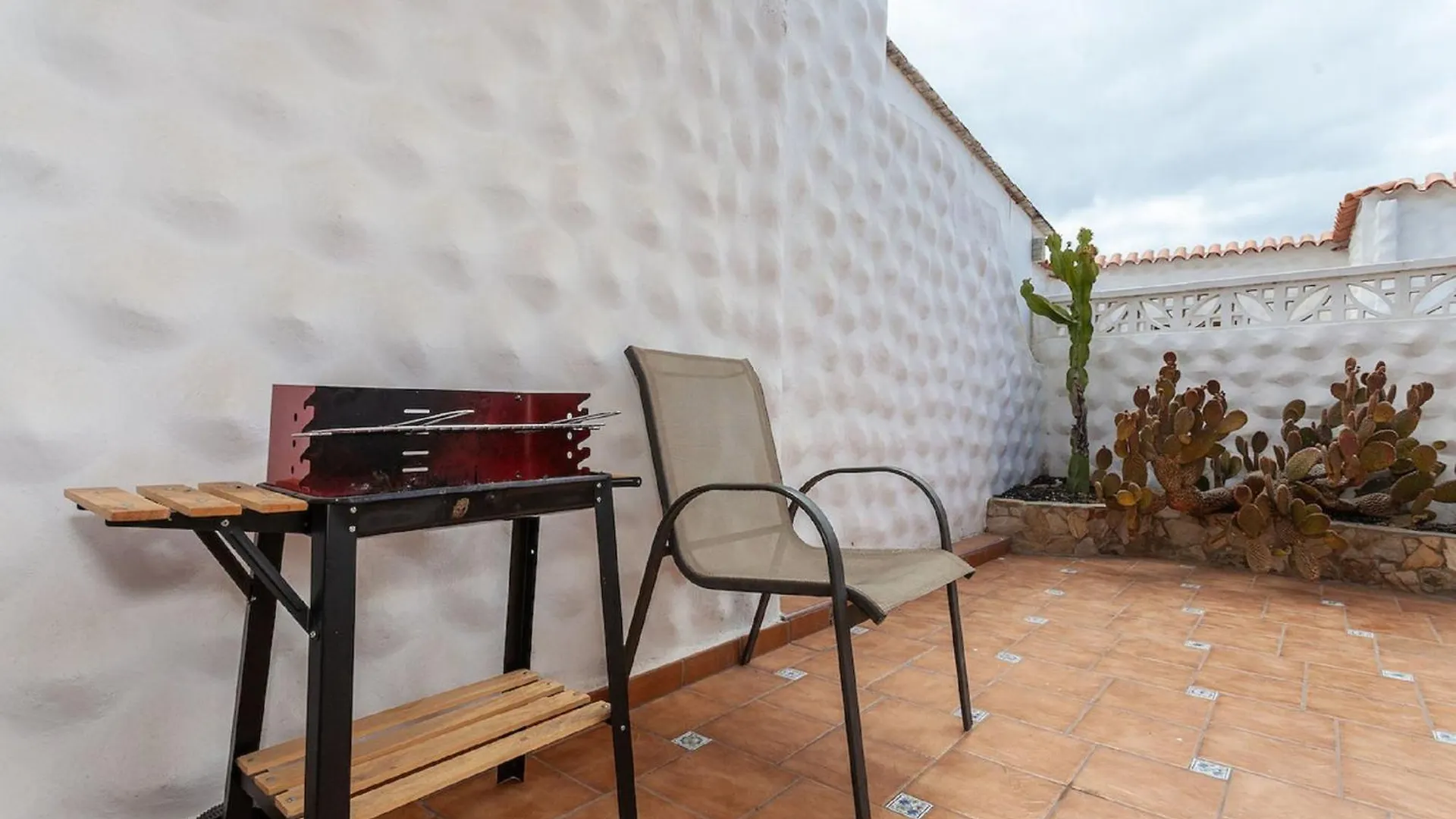 Apartment Near The Beach With A Huge Terrace Patio, Wifi And Parking Costa Calma