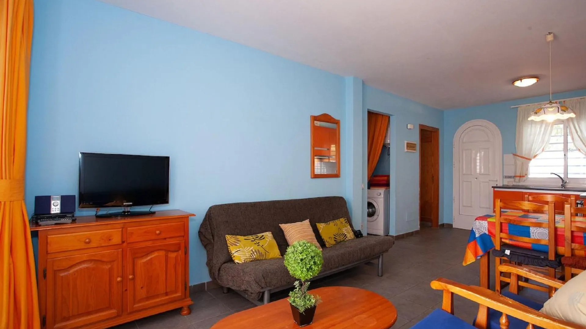 Apartment Near The Beach With A Huge Terrace Patio, Wifi And Parking Costa Calma