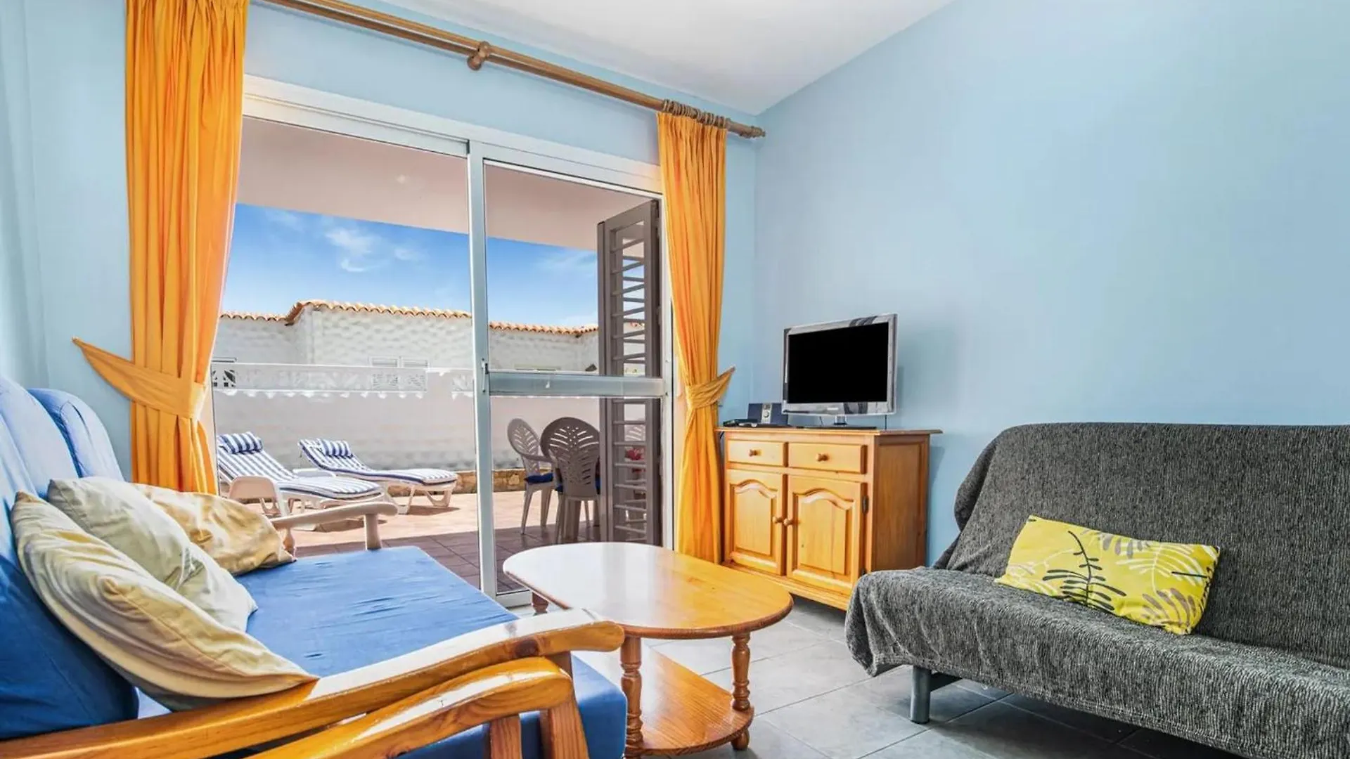 Apartment Near The Beach With A Huge Terrace Patio, Wifi And Parking Costa Calma 0*,